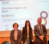 Juana Otxoa-Errarte, Nagore Azuabarrena y Txema Muñoz